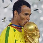 Cafu critique le Brésil et encense Alexander-Arnold