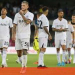 Le Nápoles s'incline 3-0 à Vérone : un retour difficile pour Antonio Conte en Serie A