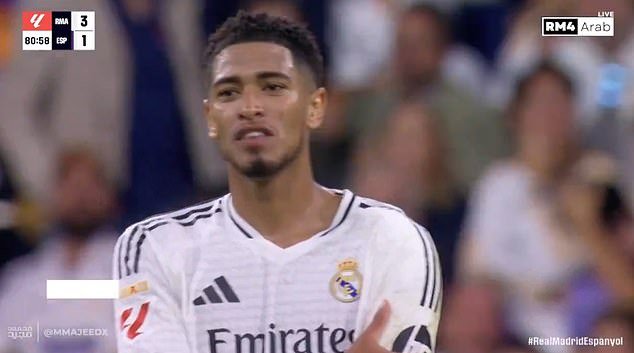 Bellingham furieux contre l'arbitre