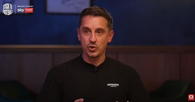 Gary Neville remet ses prédictions en question