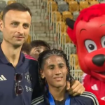 Man Utd : le jeune 'Kid Messi' s'entraîne avec des aînés