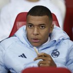 Mbappé titulaire au Real Madrid, pas en équipe de France