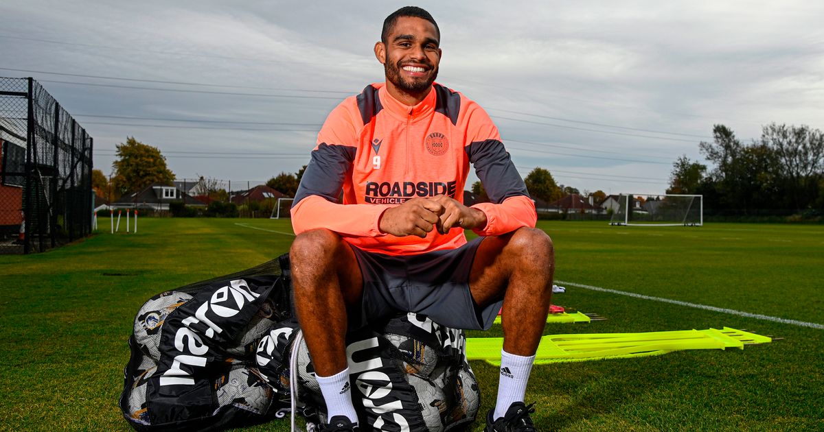 Mikael Mandron : Rester sur le bon côté des arbitres