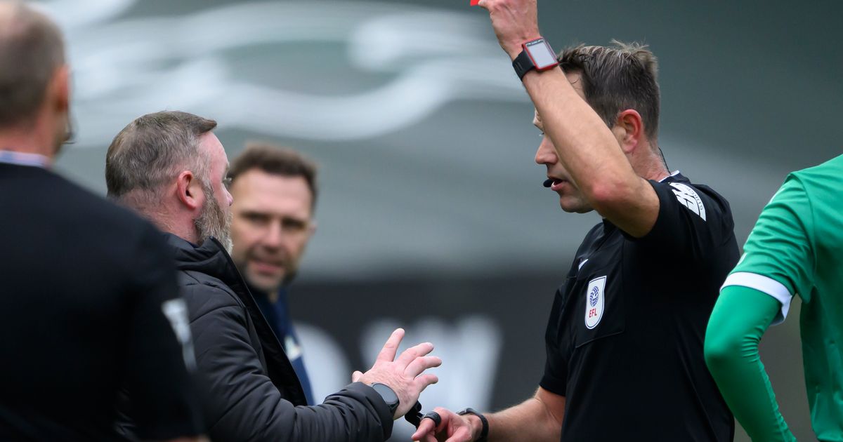 Wayne Rooney accusé de violences après son expulsion en match