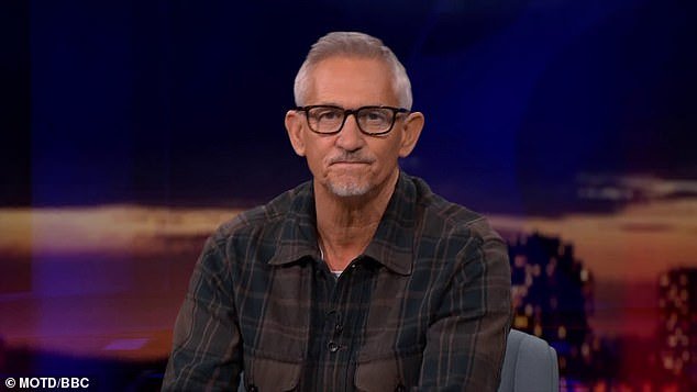 Gary Lineker a déclaré qu'il était 'naturel' pour lui d'avoir des discussions sur son avenir avec la BBC