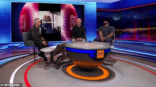 Lineker a abordé son avenir dans The Rest Is Football avec Alan Shearer et Micah Richards