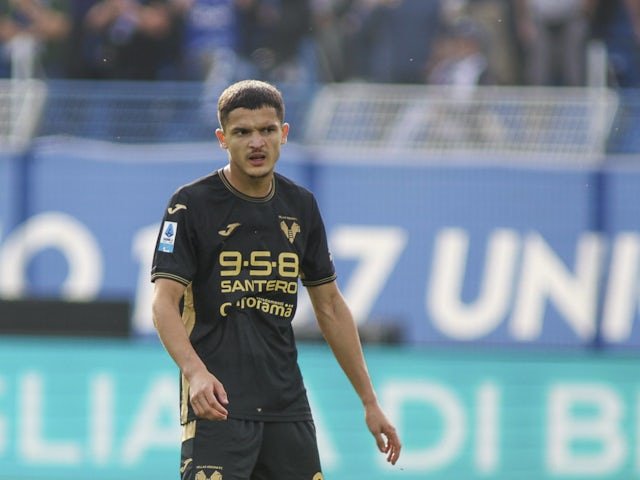 Reda Belahyane de Hellas Verona en action en septembre 2024