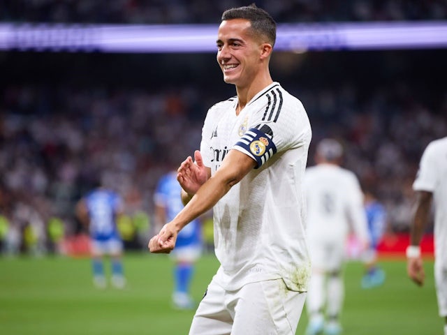 Lucas Vazquez célèbre un but