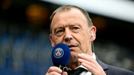 Michel Montana, lors de sa dernière en tant que speaker du Parc des Princes, à l'occasion de PSG-Toulouse, le 12 mai 2024.