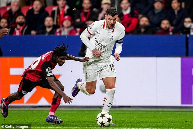 Theo Hernandez, qui a admis avoir eu une relation avec le modèle, affirmant qu'elle était consensuelle