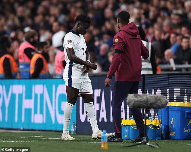 Saka remplacé par Noni Madueke après sa blessure à Wembley