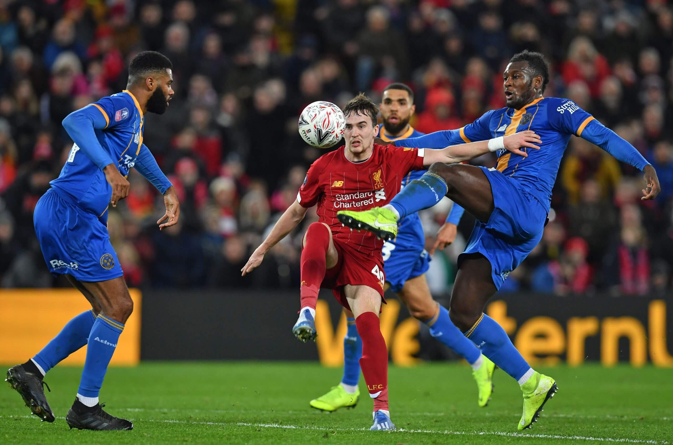 Liam Millar lors de son match à Anfield