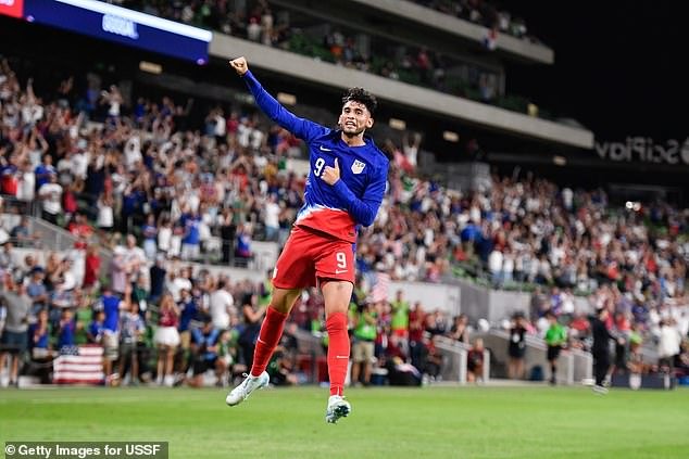 Ricardo Pepi marque le deuxième but