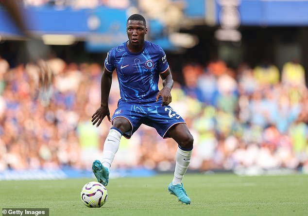 Caicedo en action à Chelsea