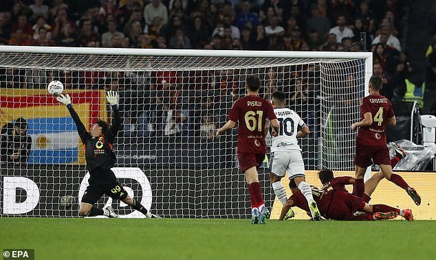 Lautaro Martinez's brilliant strike saw Inter Milan beat Roma 1-0 in Serie A on Sunday