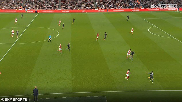 L'incident après la passe à Andy Robertson