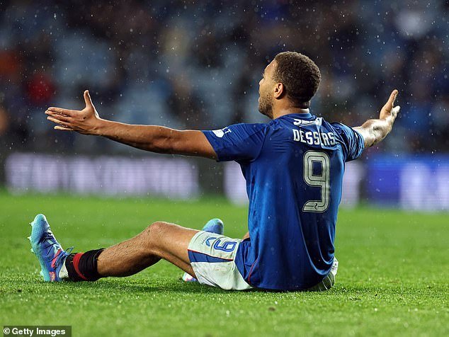 Cyriel Dessers continue de mener l'attaque des Rangers