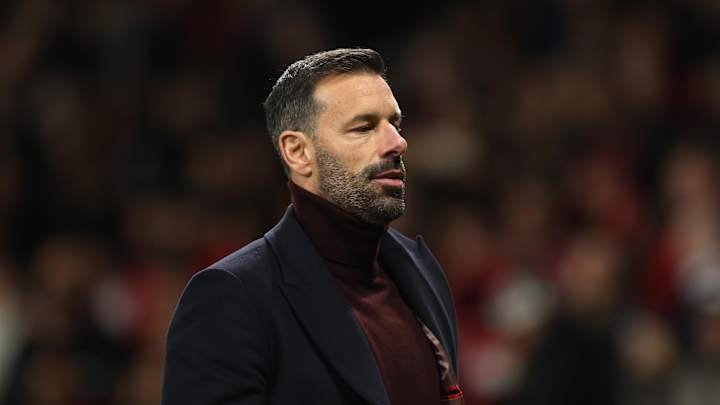 Ruud van Nistelrooy's winning start fizzled out after one match