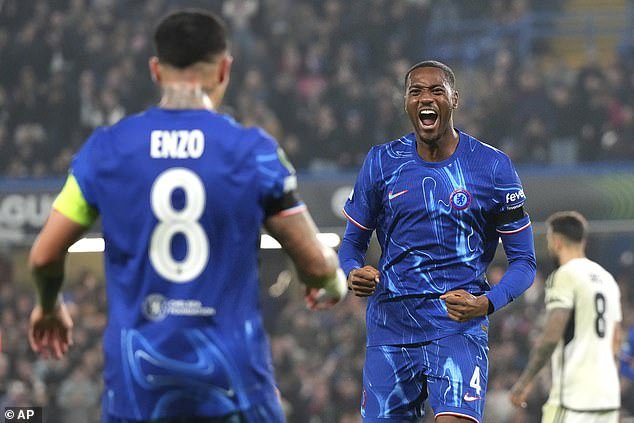 Tosin Adarabioyo a ouvert le score avec Enzo Fernandez assurant plusieurs passes décisives