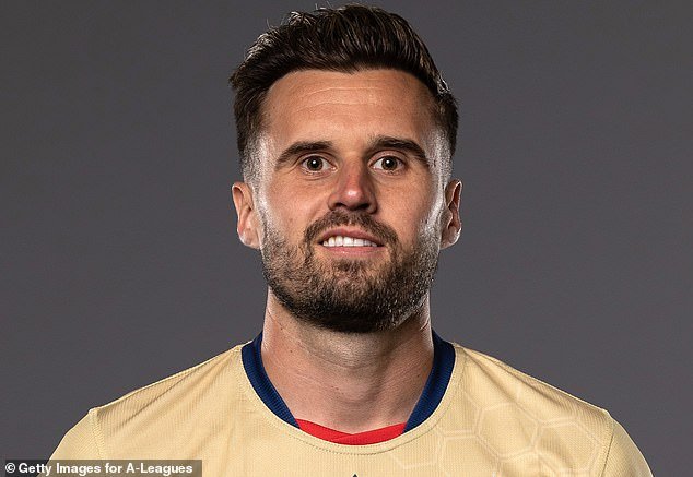 Jenkinson était sans club pendant quatre mois après son départ de Newcastle Jets