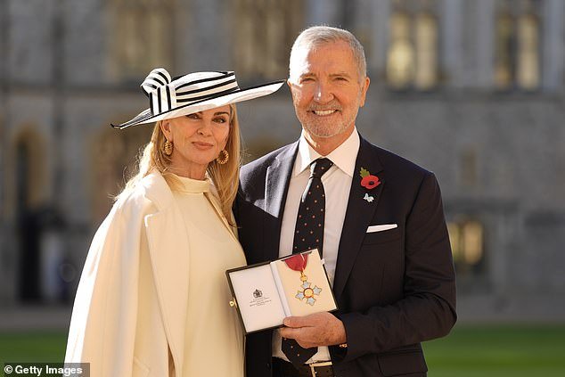Graeme Souness recevant son CBE à Windsor