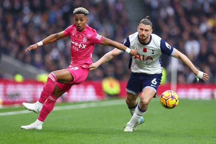 La Juventus suit de près les défenseurs de Chelsea et Tottenham