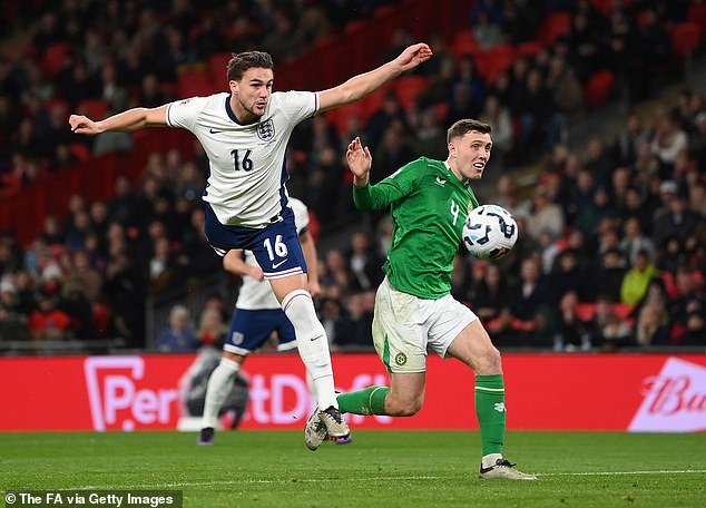 Taylor Harwood-Bellis célèbre son premier but