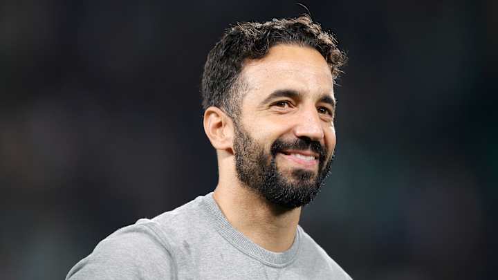 Ruben Amorim commence son travail à Manchester United