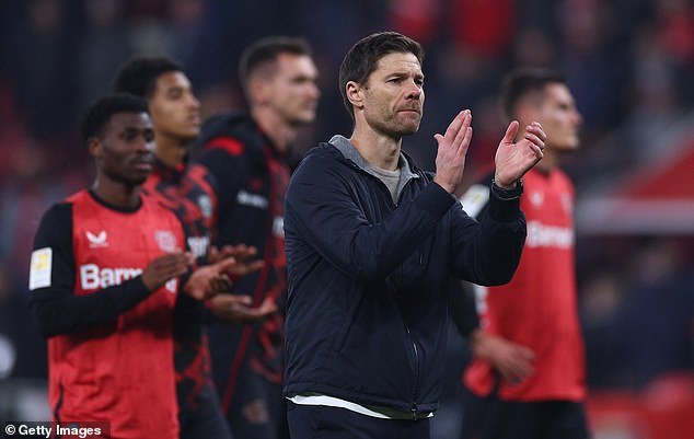 Le talentueux ailier a également été évoqué comme une cible possible pour Bayer Leverkusen, entraîné par Xabi Alonso.