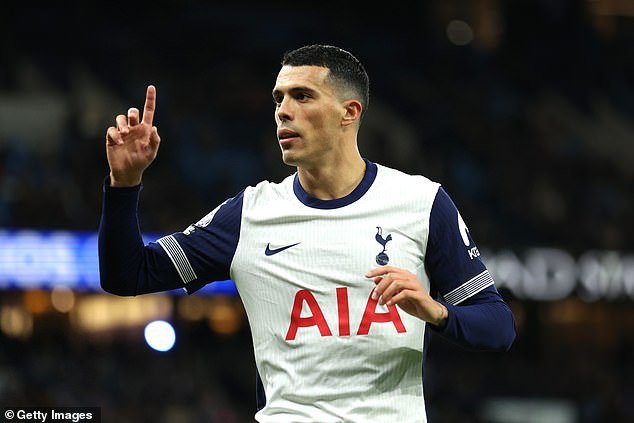 Pedro Porro a inscrit le troisième but de Tottenham, marquant un moment clé dans le match