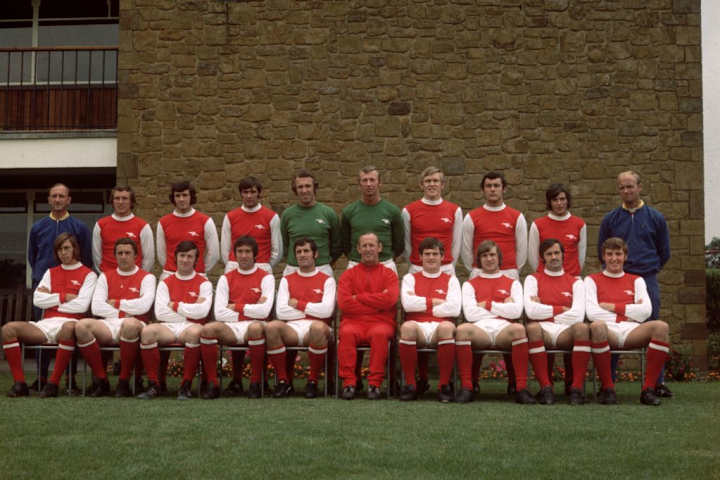 Arsenal a gagné 2000 matchs en première division Arsenal a gagné 2000 matchs en première division