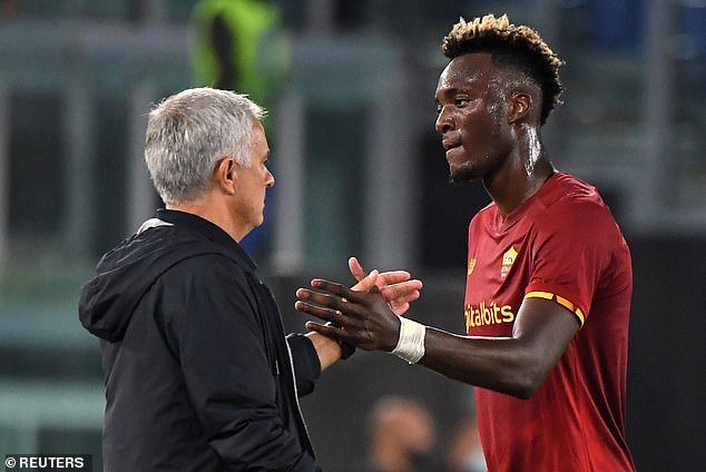 Tammy Abraham a révélé comment José Mourinho l'a convaincu de rejoindre la Roma en 2021