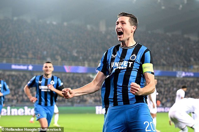 But de Hans Vanaken lors du match de Club Brugge contre Aston Villa en Ligue des champions.