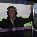Chris Kamara fait son retour émouvant au football après l-apraxie