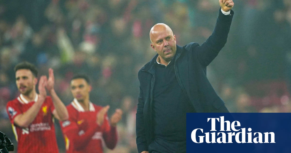 Liverpool - Arne Slot appelle à la prudence malgré l-avance en Premier League