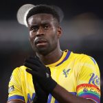 Marc Guehi défendu par Glasner après controverse sur son brassard