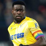 Marc Guéhi défie la FA avec un brassard 'Jesus loves you'