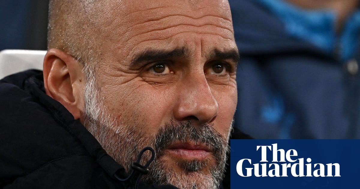 Pep Guardiola déplore la chute de Manchester City avant le derby