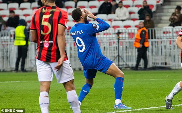 Dessers manquant une occasion en tant que remplaçant