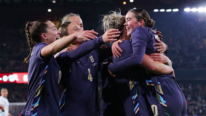 L'équipe d'Angleterre contre la Suisse