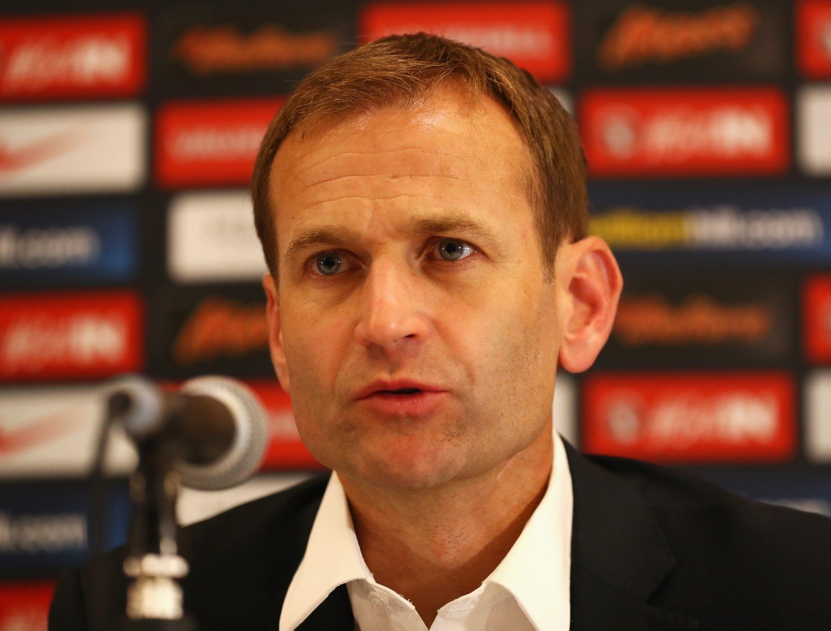 Dan Ashworth lors d'une conférence de presse