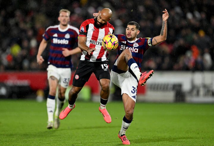 Brentford FC contre Newcastle United lors de la Premier League
