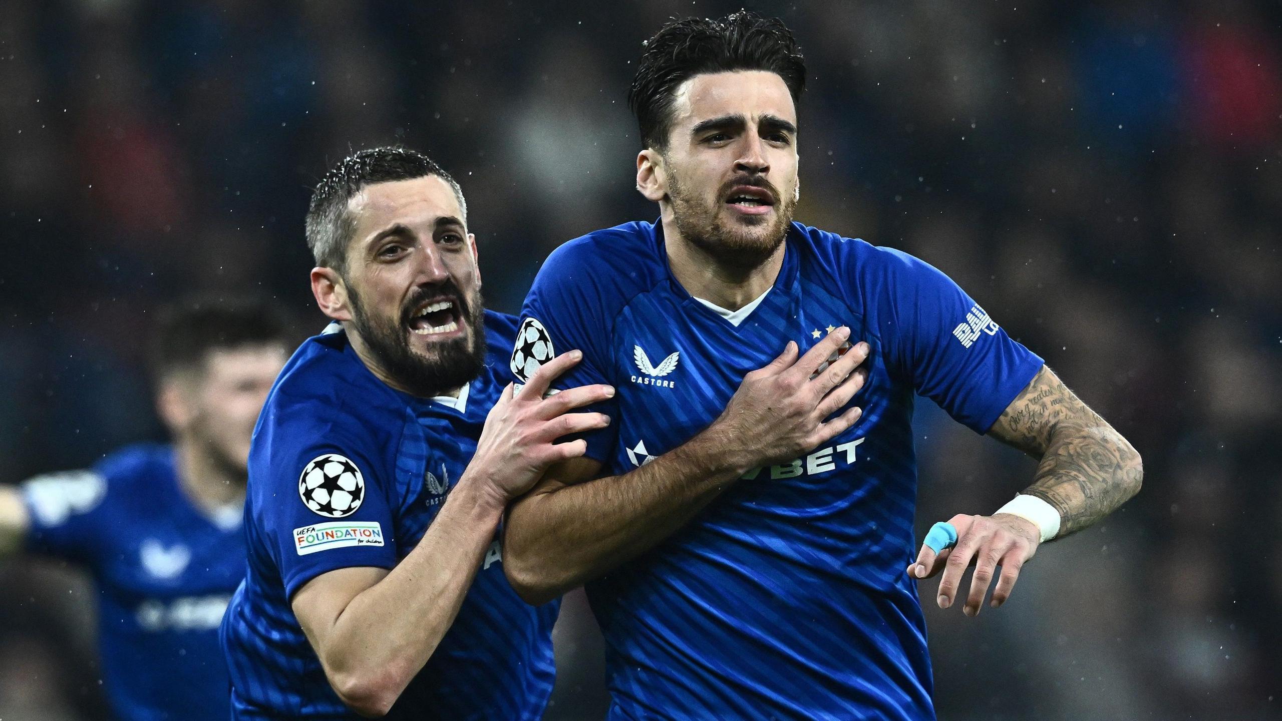 Célébration de Arijan Ademi et Sandro Kulenovic du Dinamo Zagreb