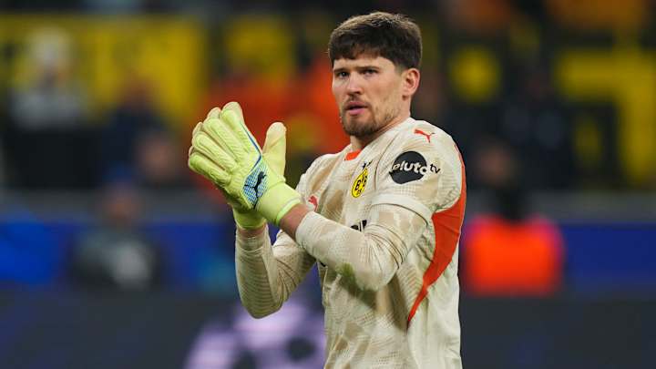 Kobel a été lié à Chelsea