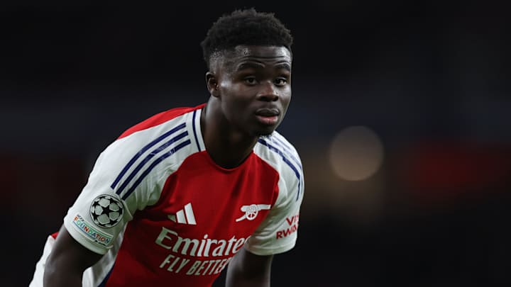 Saka est absent avec une blessure au tendon Saka est absent en raison d'une blessure au tendon