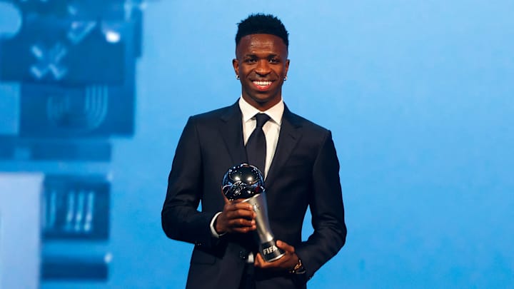 Vinicius Junior a reçu le prix et un gros chèque