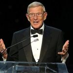 Lou Holtz se moque de Ryan Day avant la finale du CFP