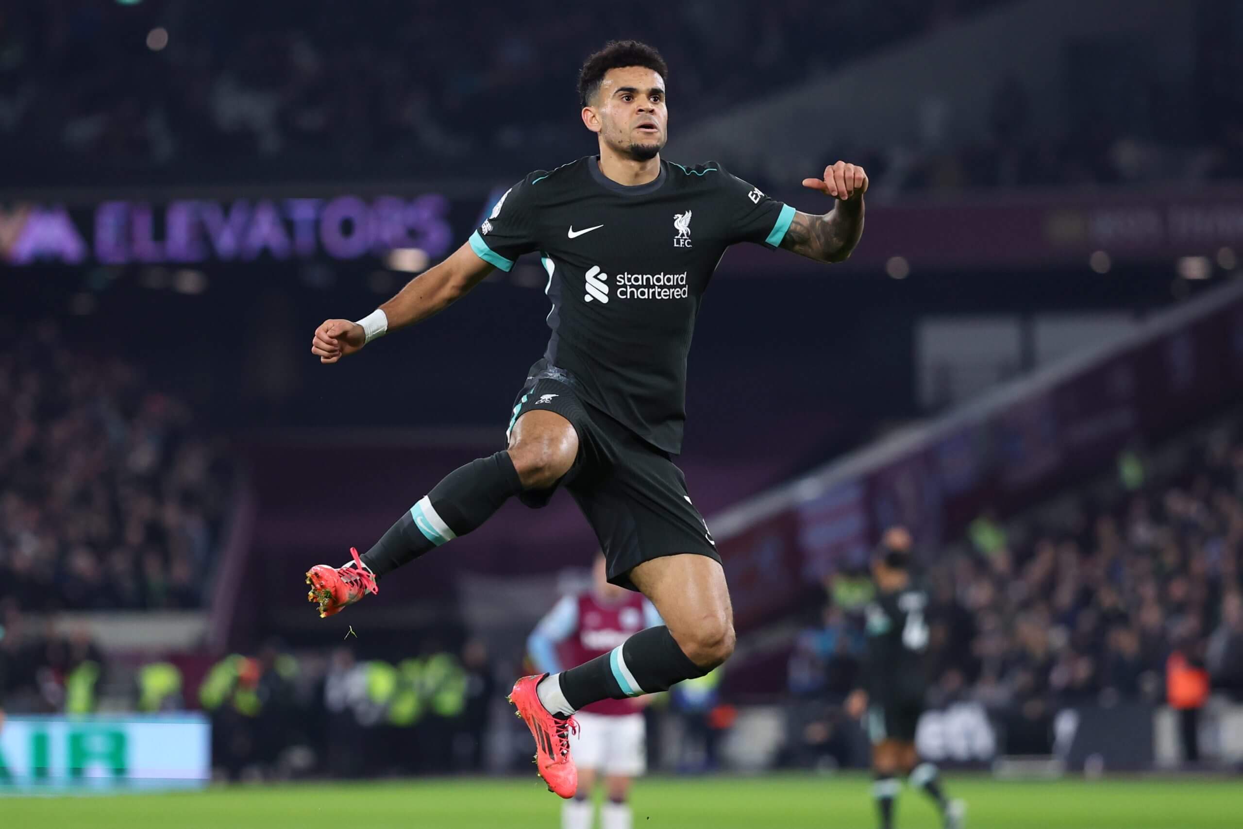 Luis Diaz célèbre son but