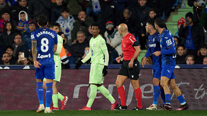 Alejandro Balde a informé l'arbitre qu'il avait été abusé