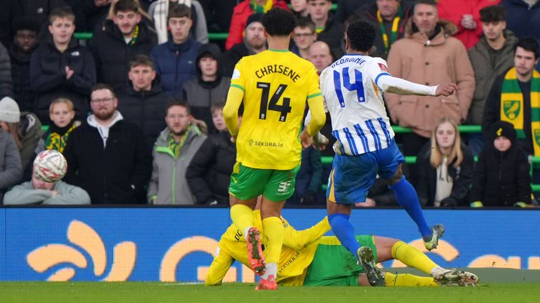 Rutter double l'avance de Brighton à Norwich